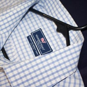 Long Sleeve Shirt by Vineyard Vines